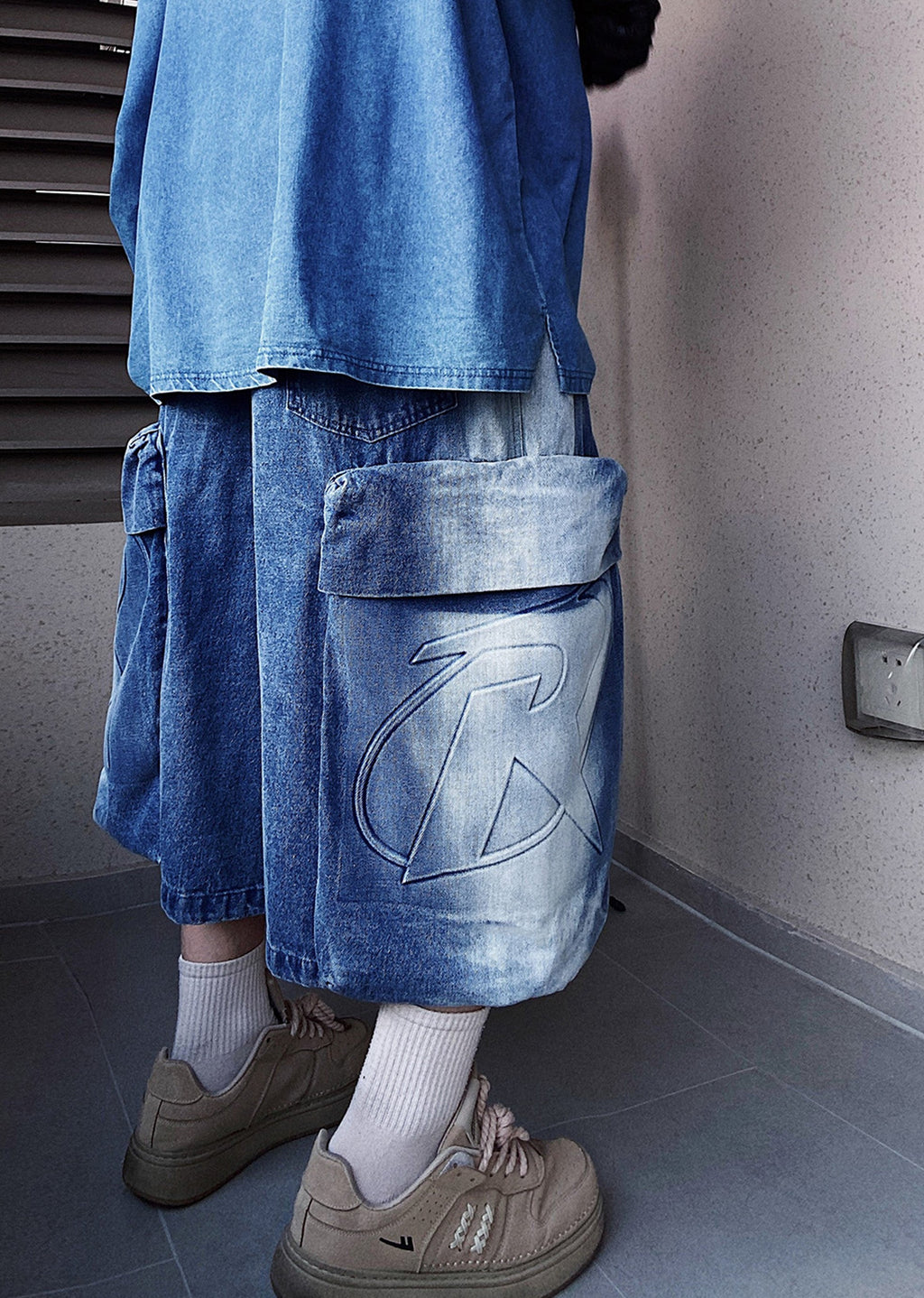 Line washed wide silhouette street short denim pants  OR0001