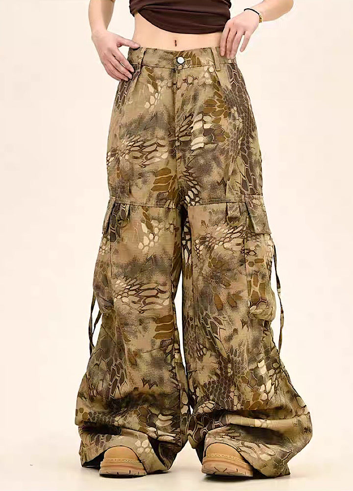 Random leopard print wide silhouette cargo pants  OR0014