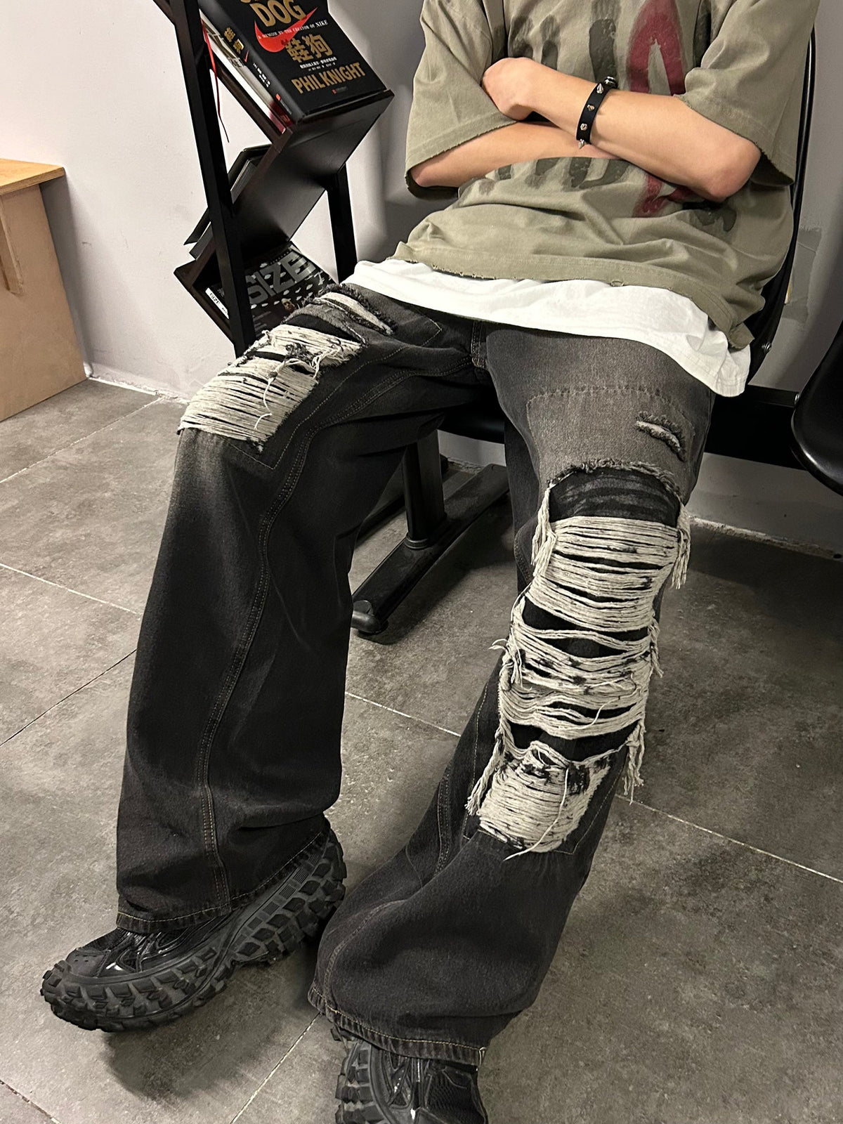 Damage Straight Washed Denim Pants  OR0030