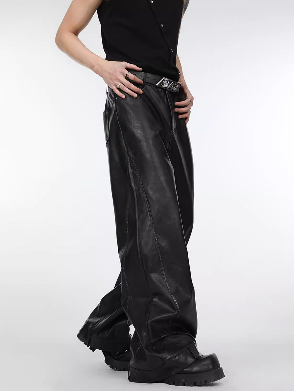 Demolition Leather Wide Pants  OR0045
