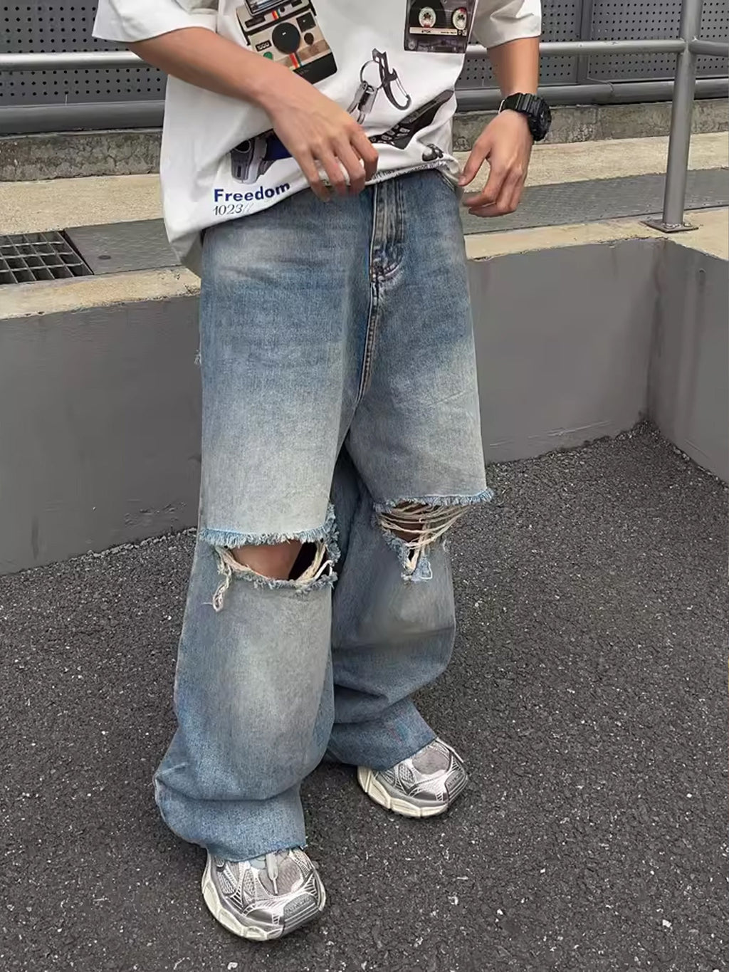 Wide Leg Damaged Denim Pants  OR0052