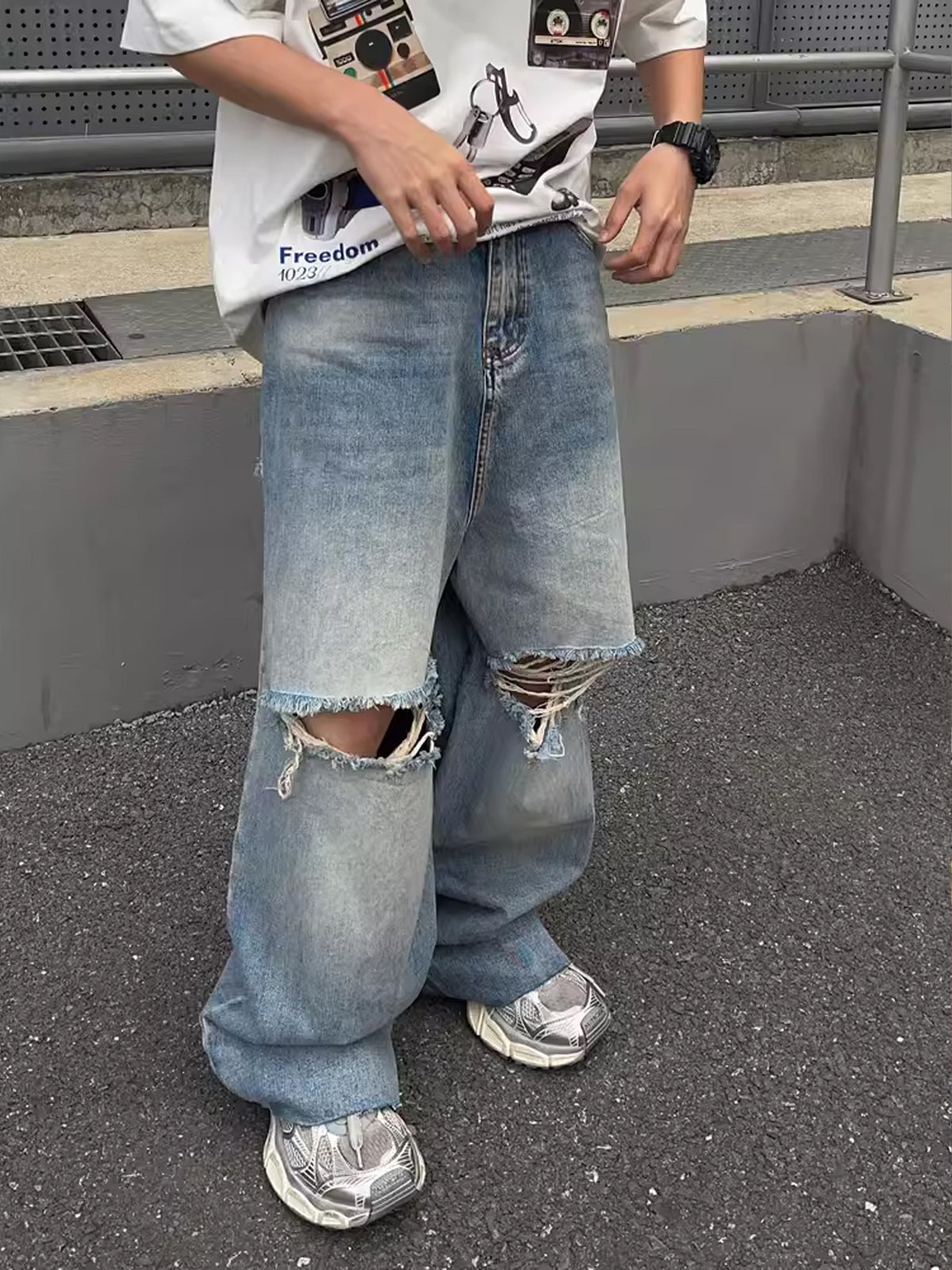 Wide Leg Damaged Denim Pants  OR0052