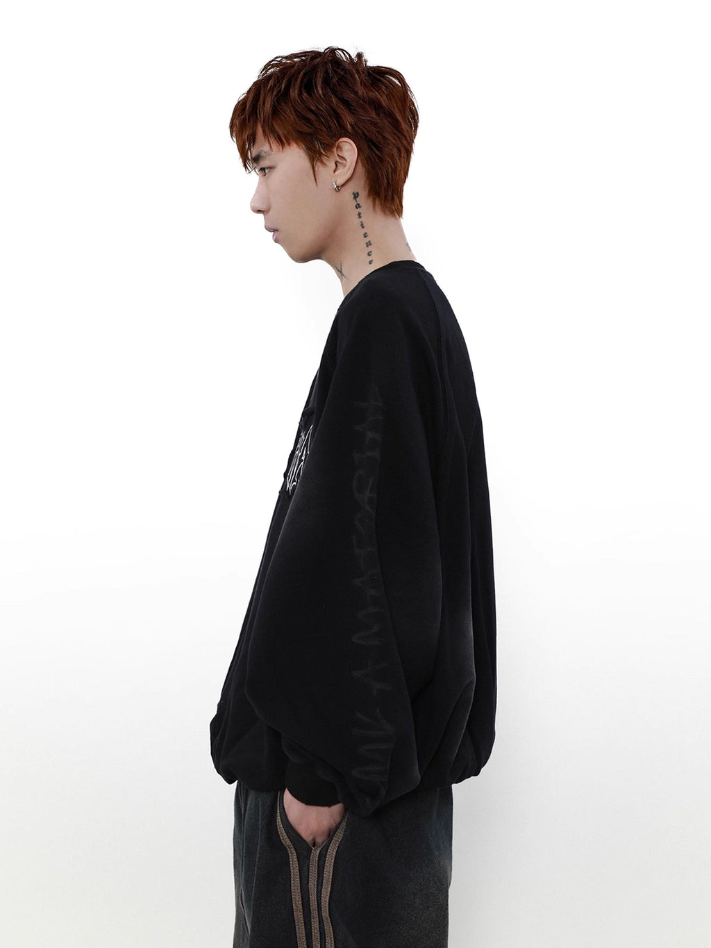 Patch Graffiti Sweatshirt  OR0071