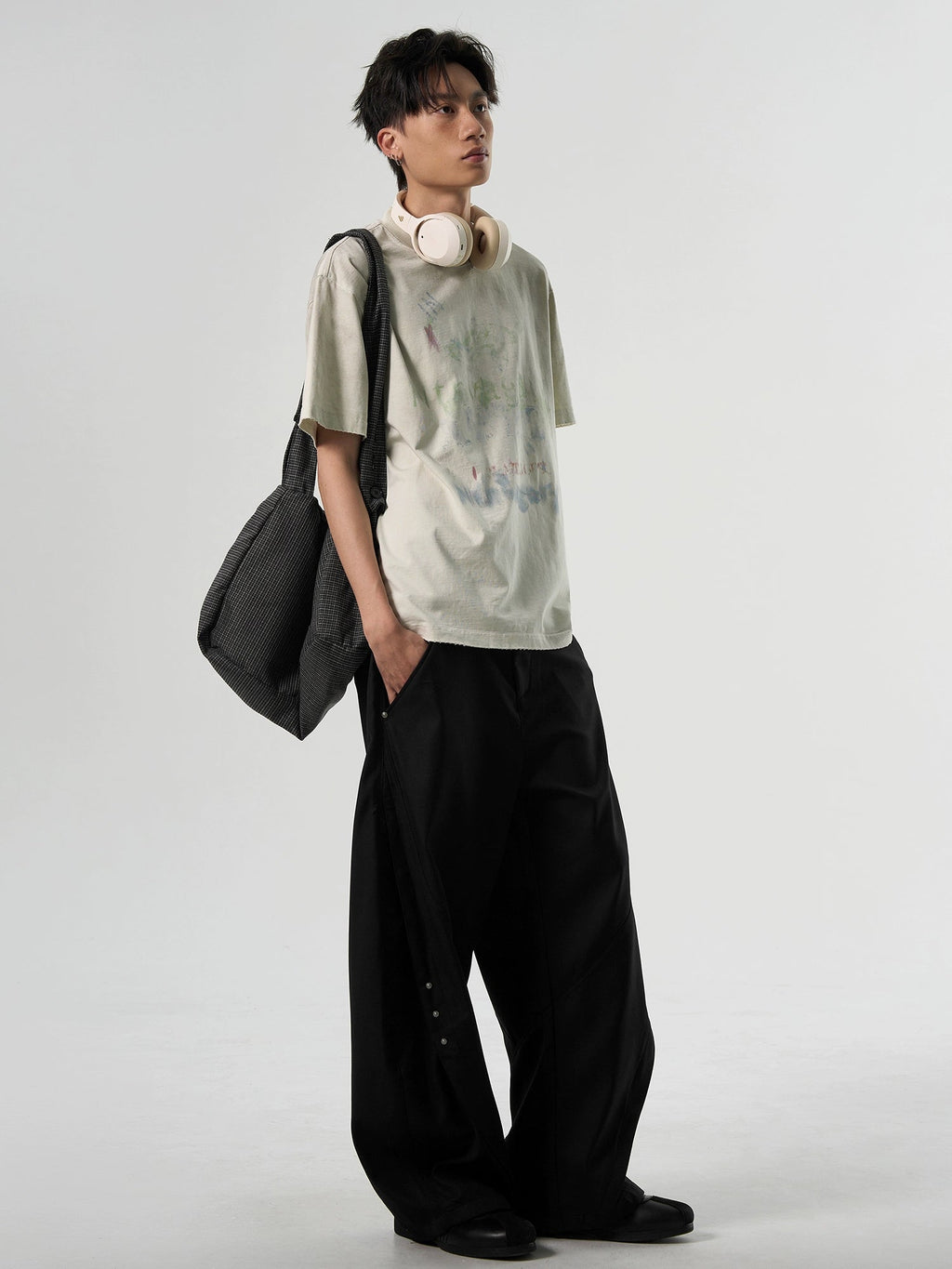 Washed Gradient Graffiti Tee  OR0132