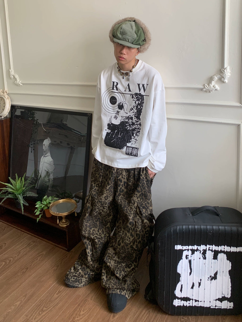 Leopard Pleated Pocket Cargo Pants  OR0147