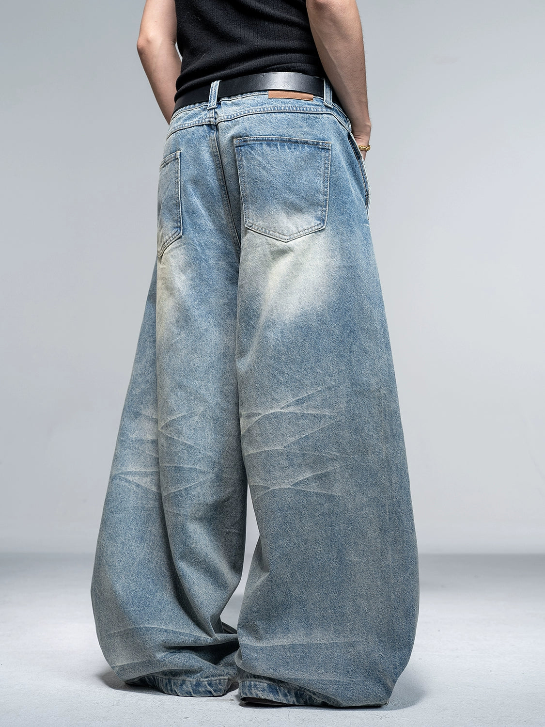 Whisker Washed Wide Jeans  OR0159