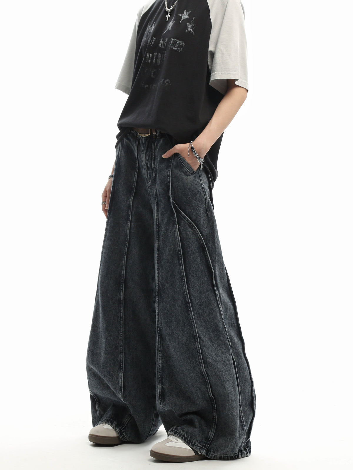 Patchwork Curved-Leg Jeans  OR0201
