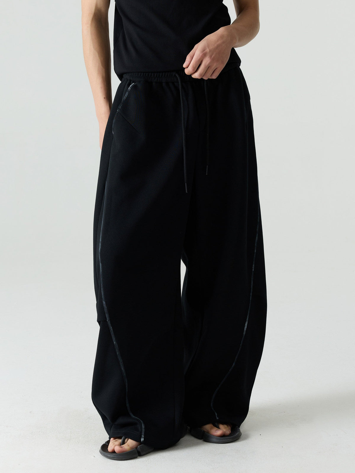 Graffiti Wide-Leg Sweatpants  OR0212