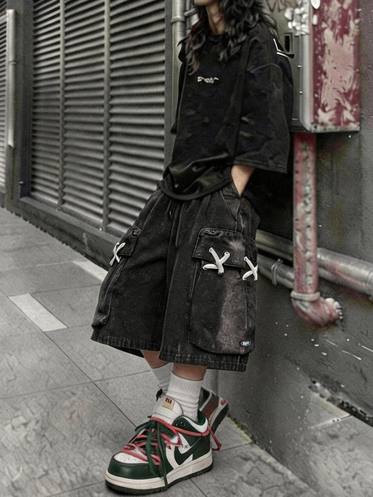 Vintage Wide-Leg Cargo Denim Shorts  OR0213