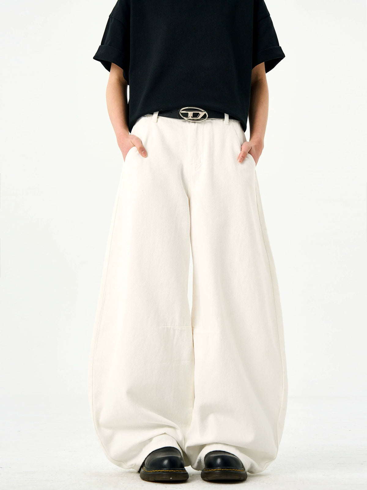 Scimitar White Loose Jeans  OR0255