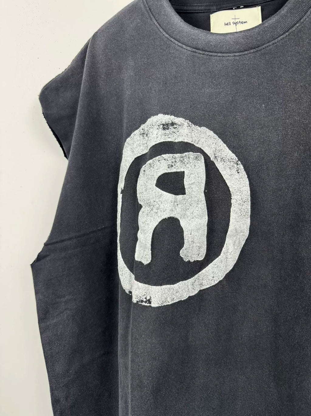 Washed Spray-dyed No-Sleeve  OR0310
