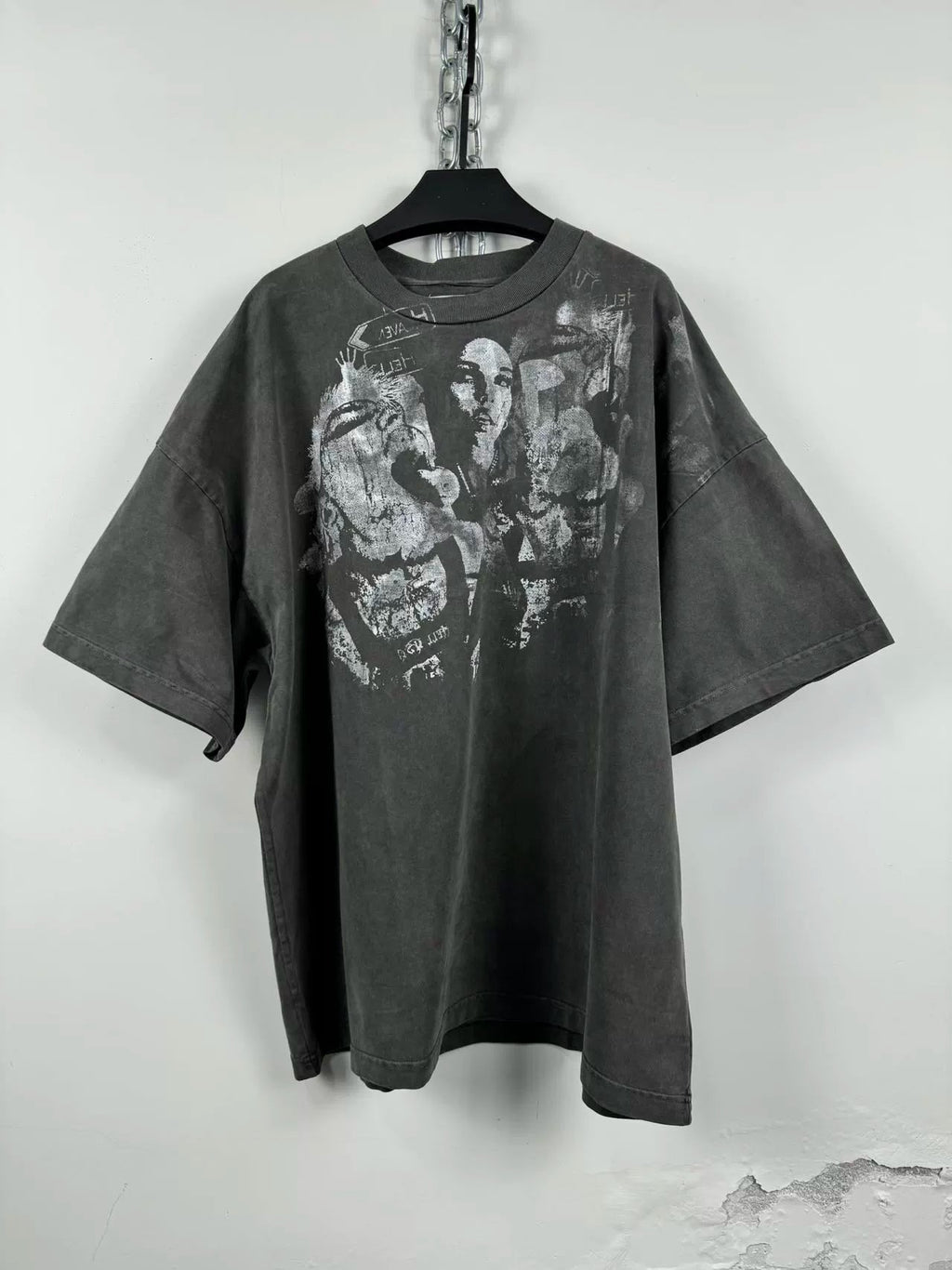 Dirty Printed Short Sleeve Tee  OR0318