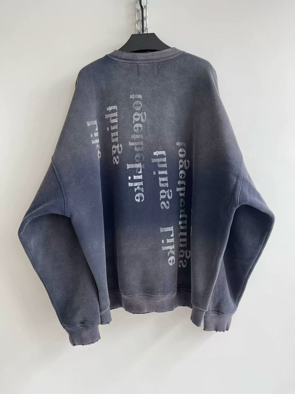 Washed Distressed Loose Sweatshirt  OR0330