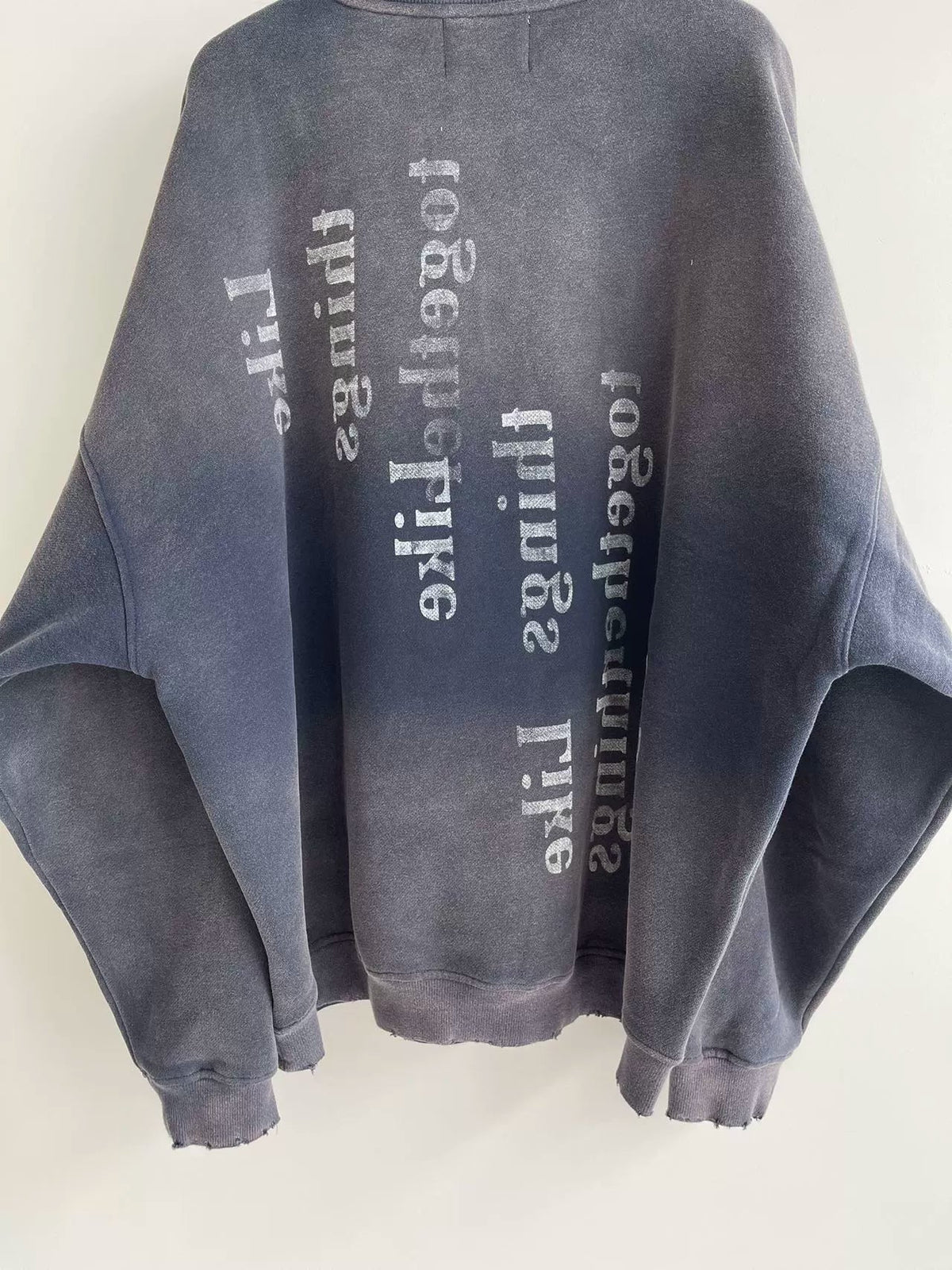 Washed Distressed Loose Sweatshirt  OR0330
