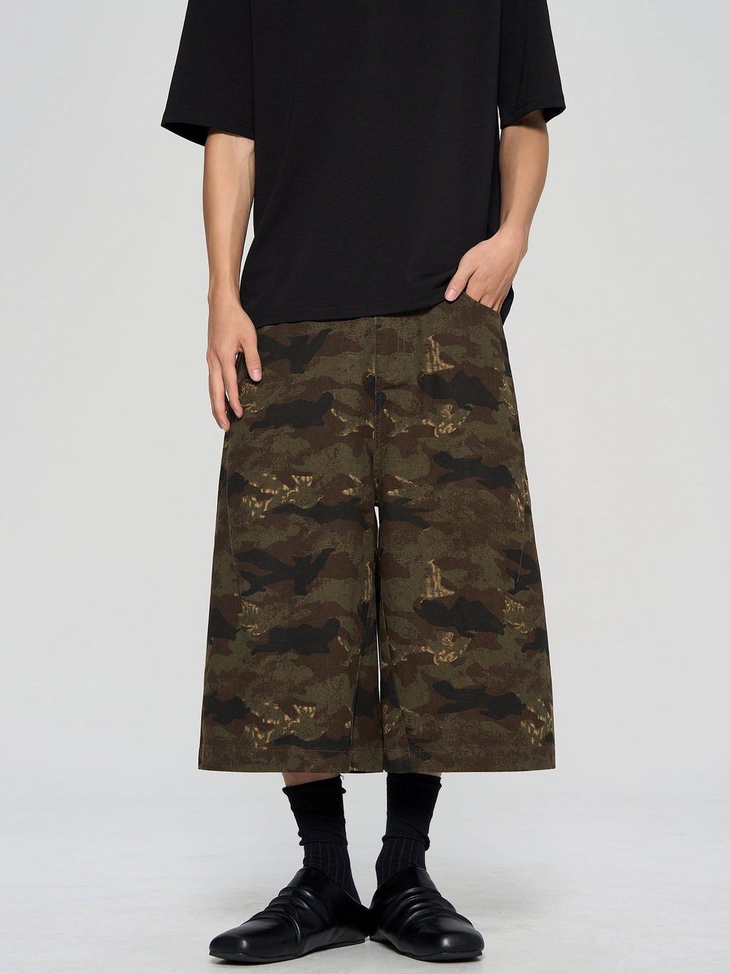 Camouflage Loose Shorts  OR0355