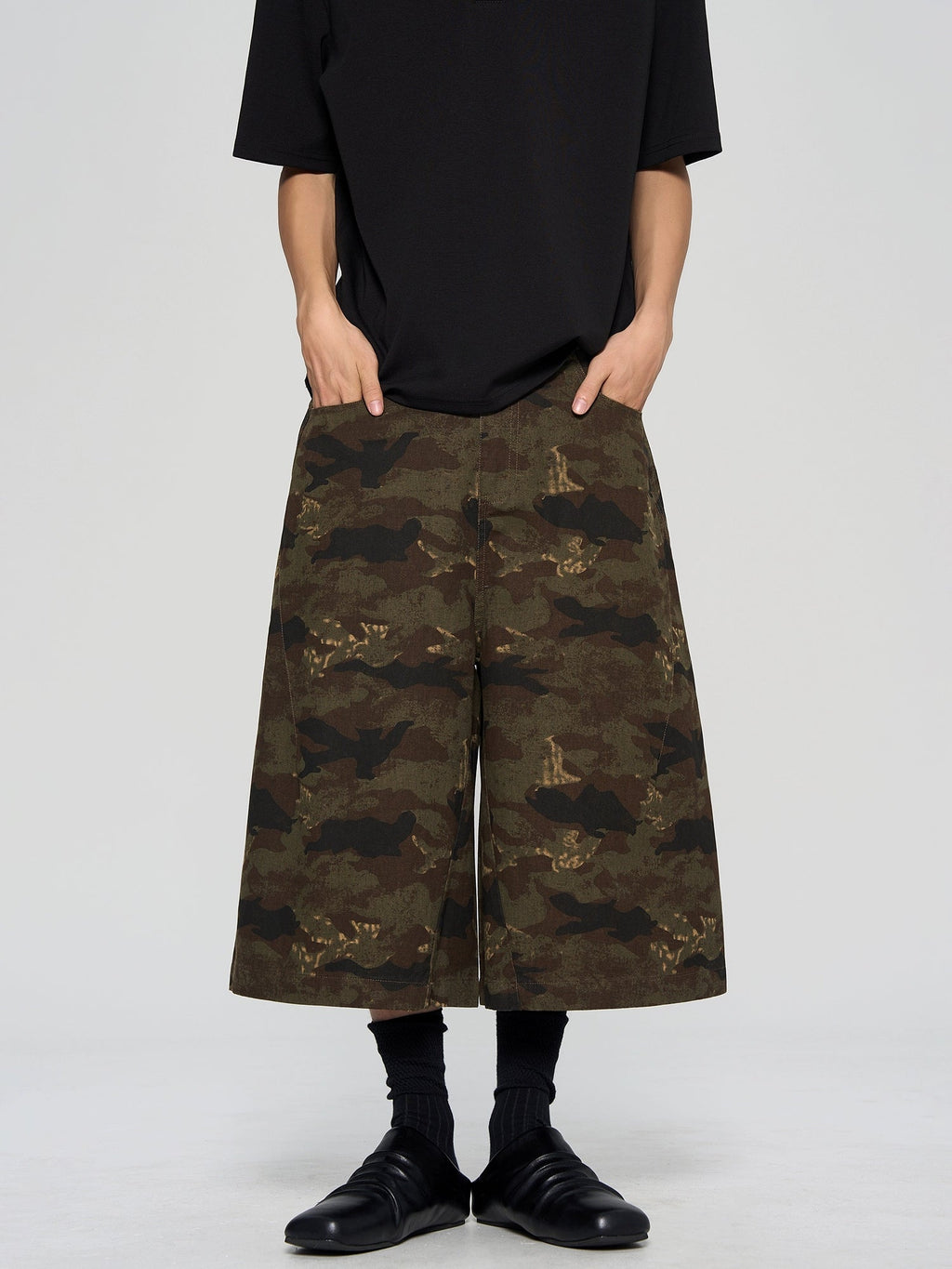 Camouflage Loose Shorts  OR0355