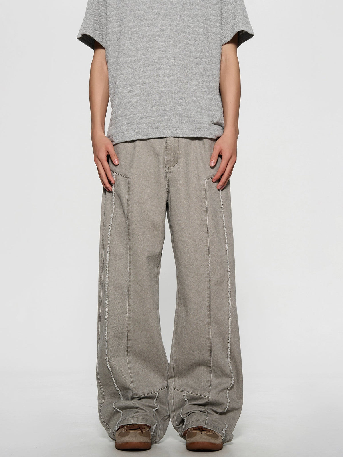 Distressed Raw Edge Denim Pants  OR0356