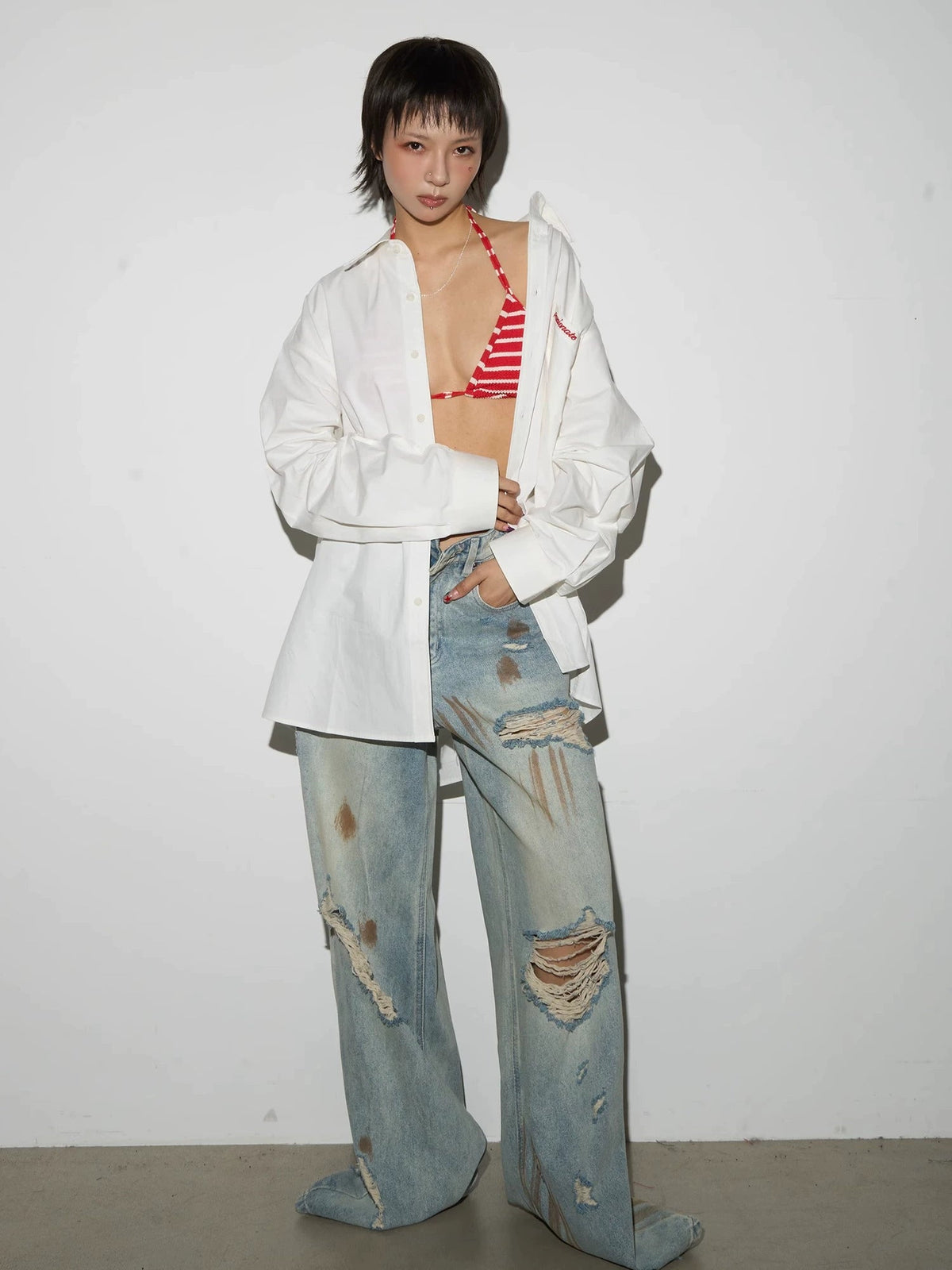 Dirty and Damaged Rusty Faded Jeans  OR0399