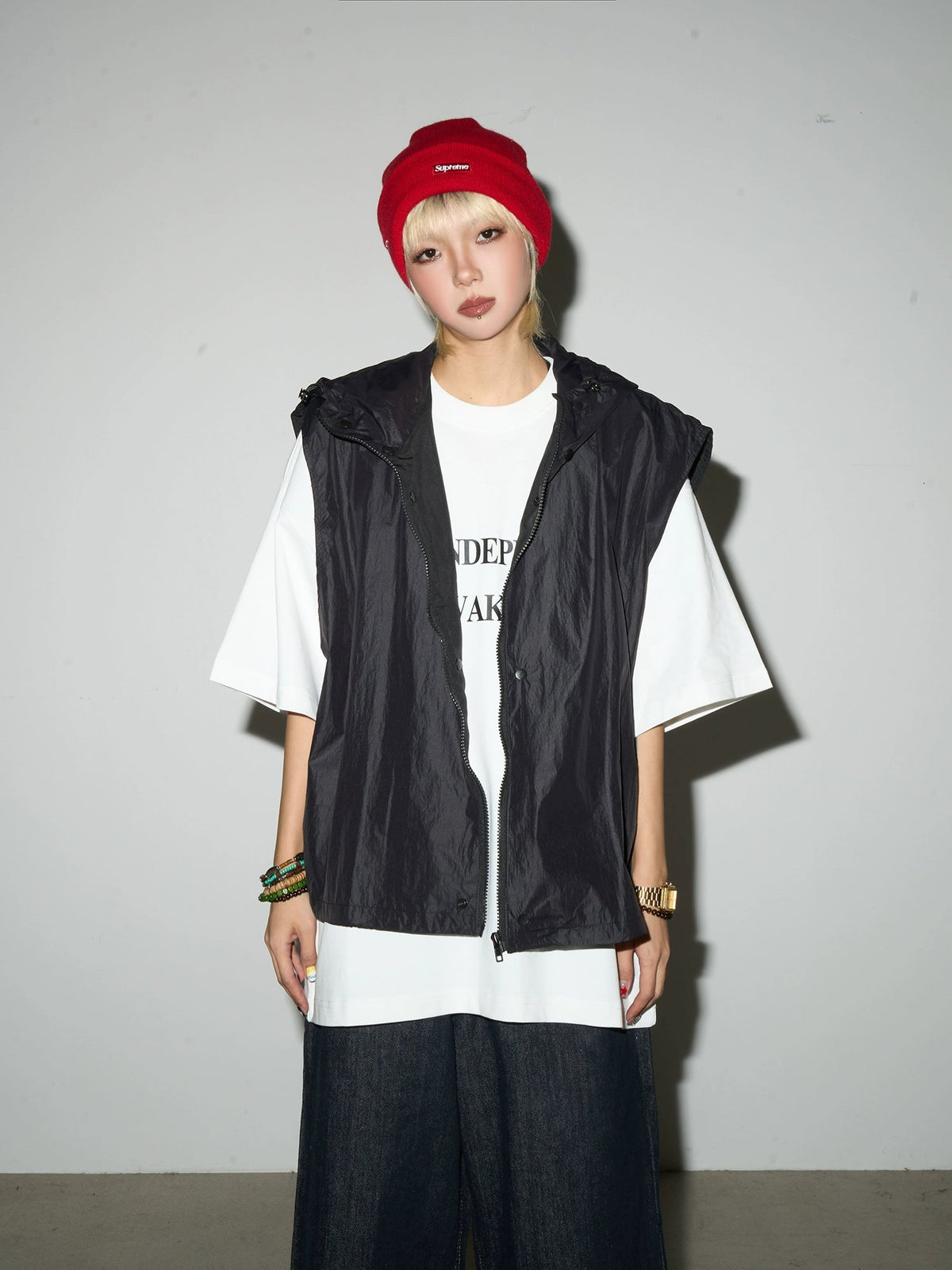 Splicing Hooded Nylon Vest  OR0402
