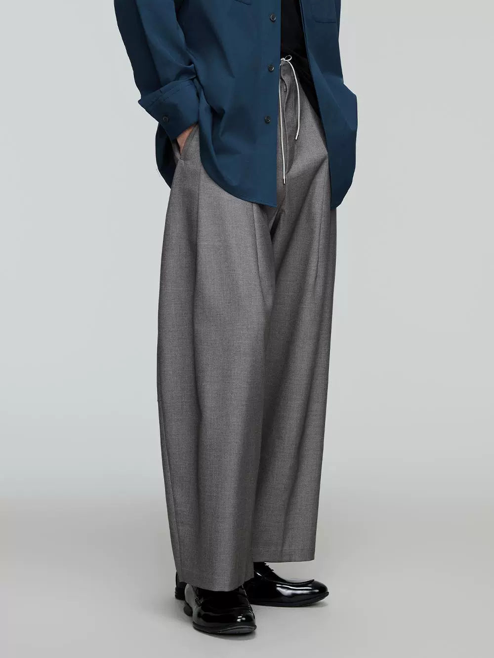 Vintage-Inspired Subtle Pattern Wide-Leg Drawstring Pants  OR0488