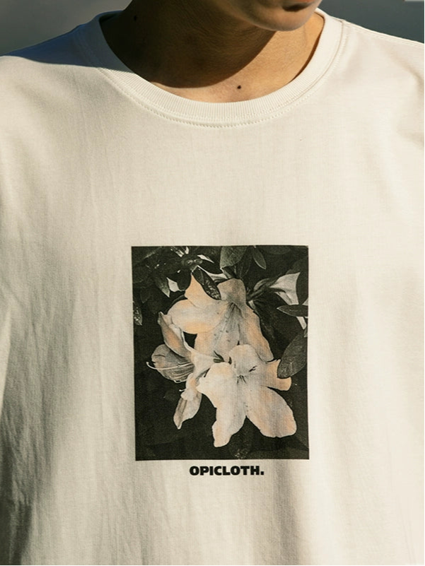 Vintage-Inspired Lily Floral Imagery Crewneck Tee  OR0494