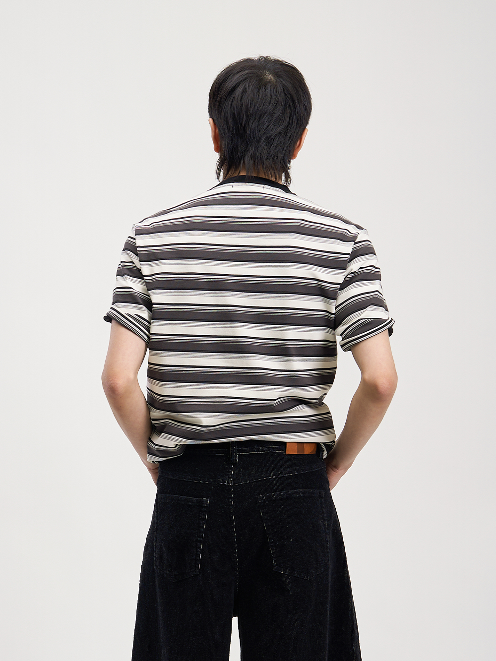 Vintage-Inspired Black and White Stripes Crewneck Tee  OR0497
