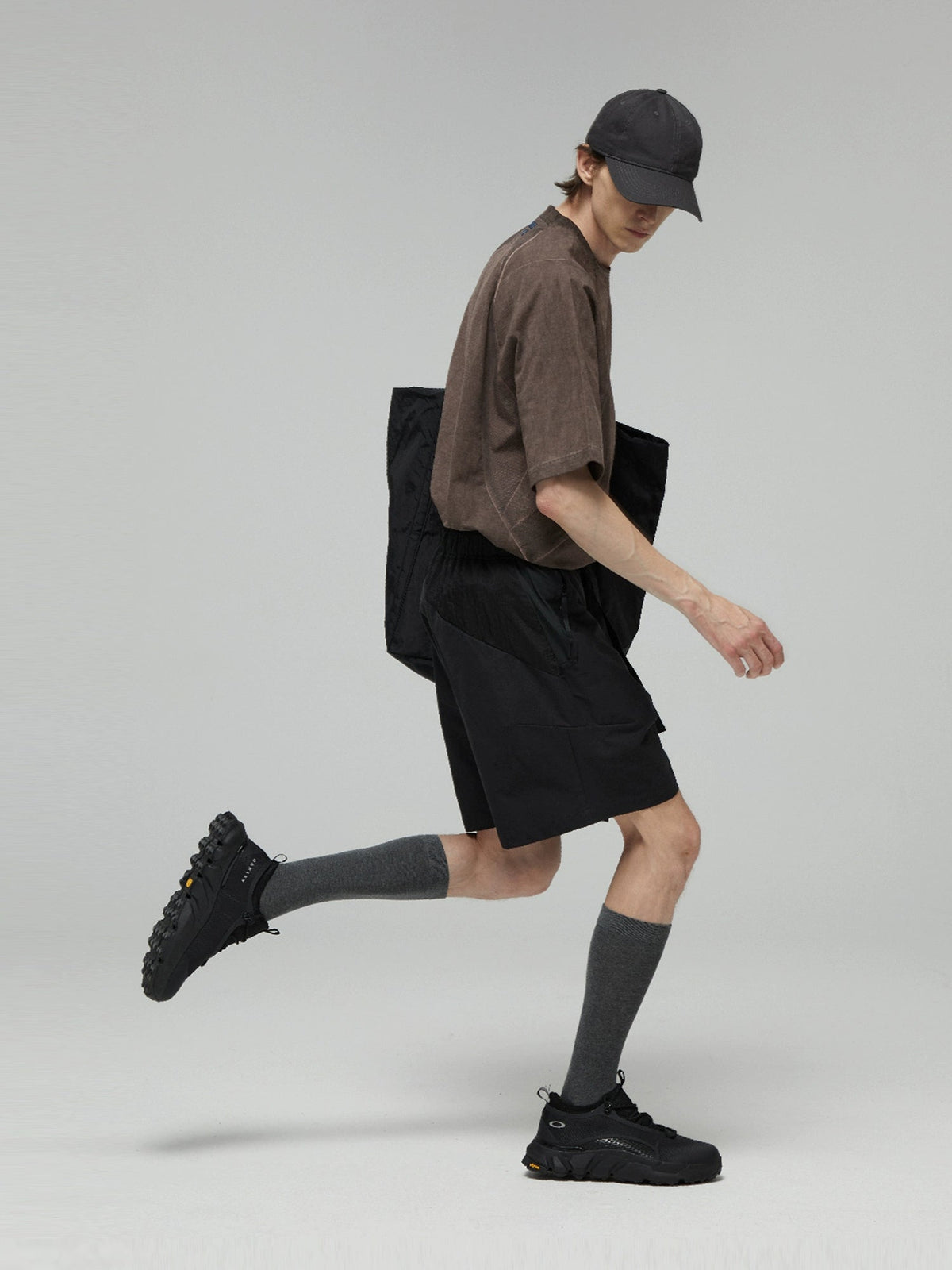 Quick-Release Colorblock Utility Shorts  OR0512
