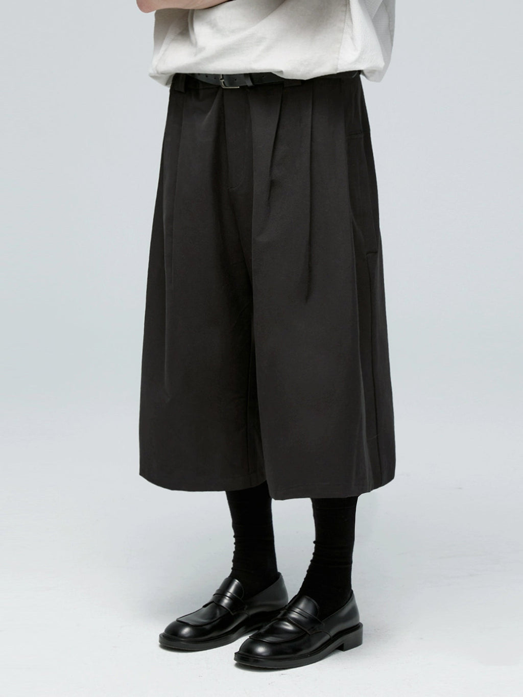 Vintage Multi-Pleat Wide Crop Pants  OR0518