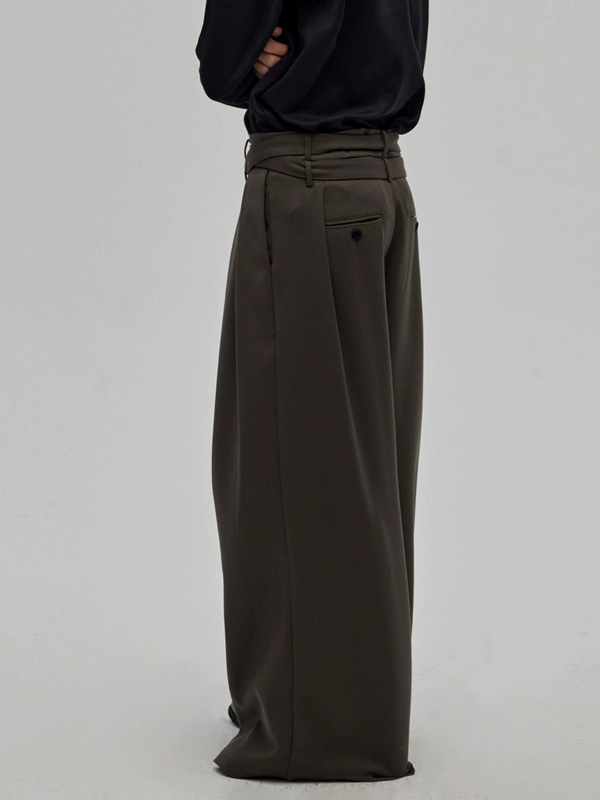 Double Waistband Insulated Relaxed Pants  OR0523