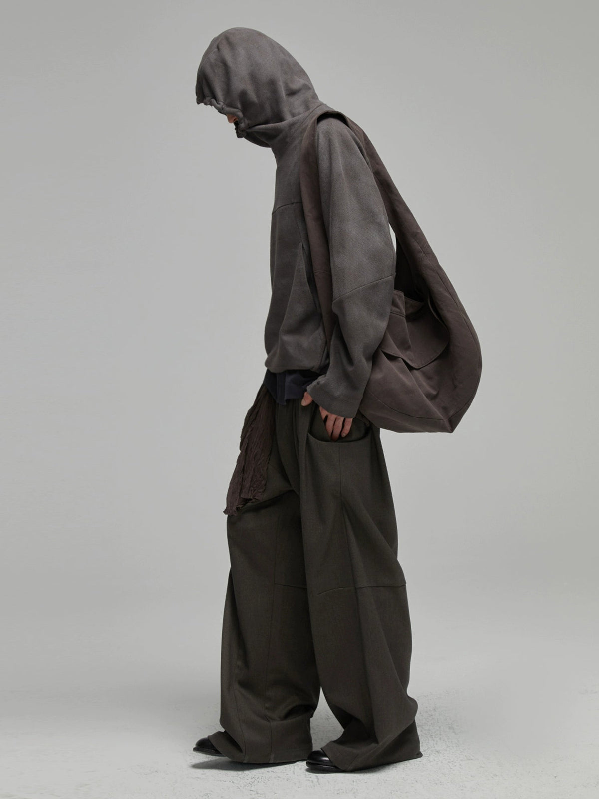 Heavyweight Relaxed Fit Cargo Pants  OR0528