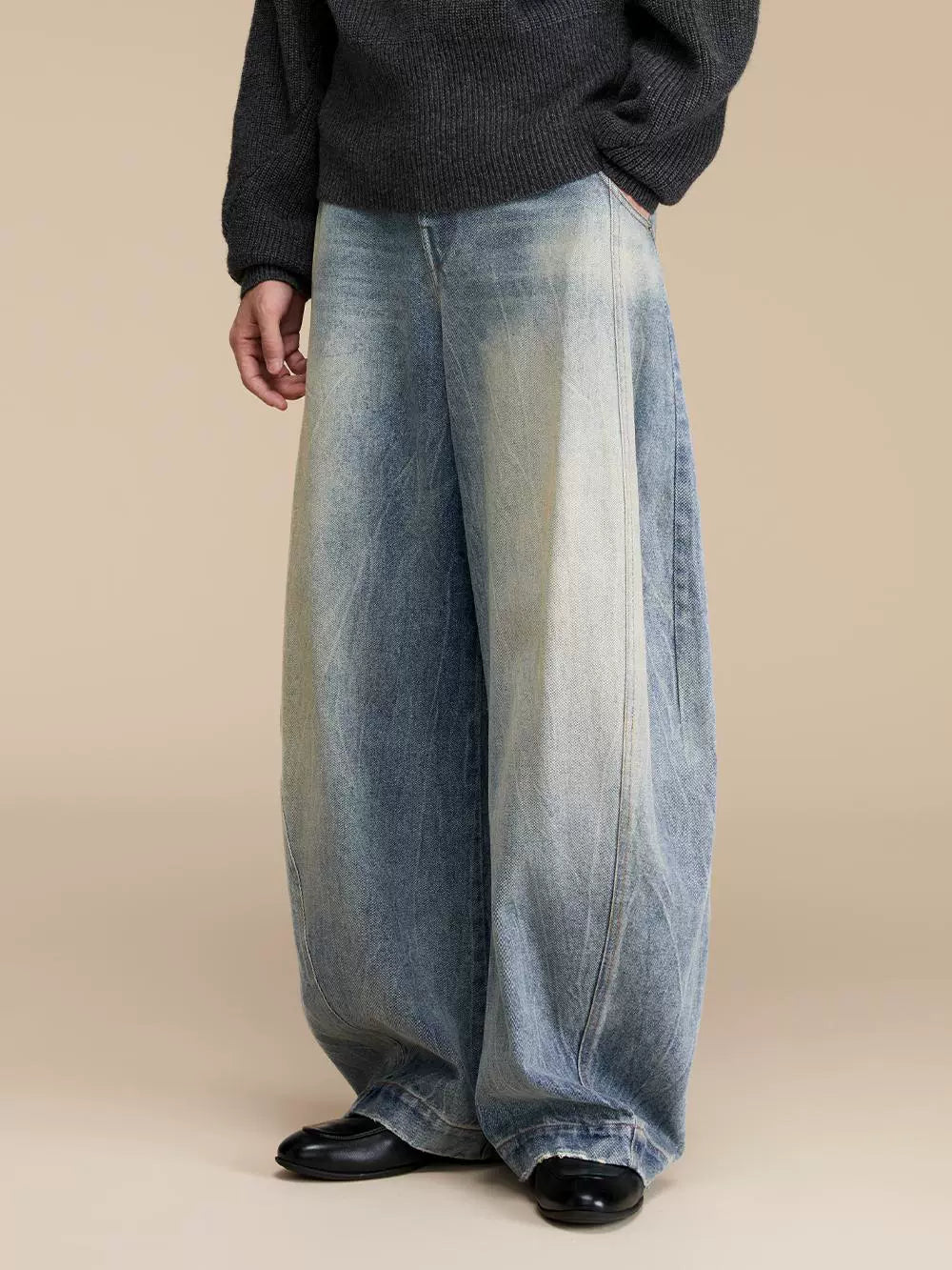 Vintage Water-Washed Curved Cut Denim Pants  OR0539