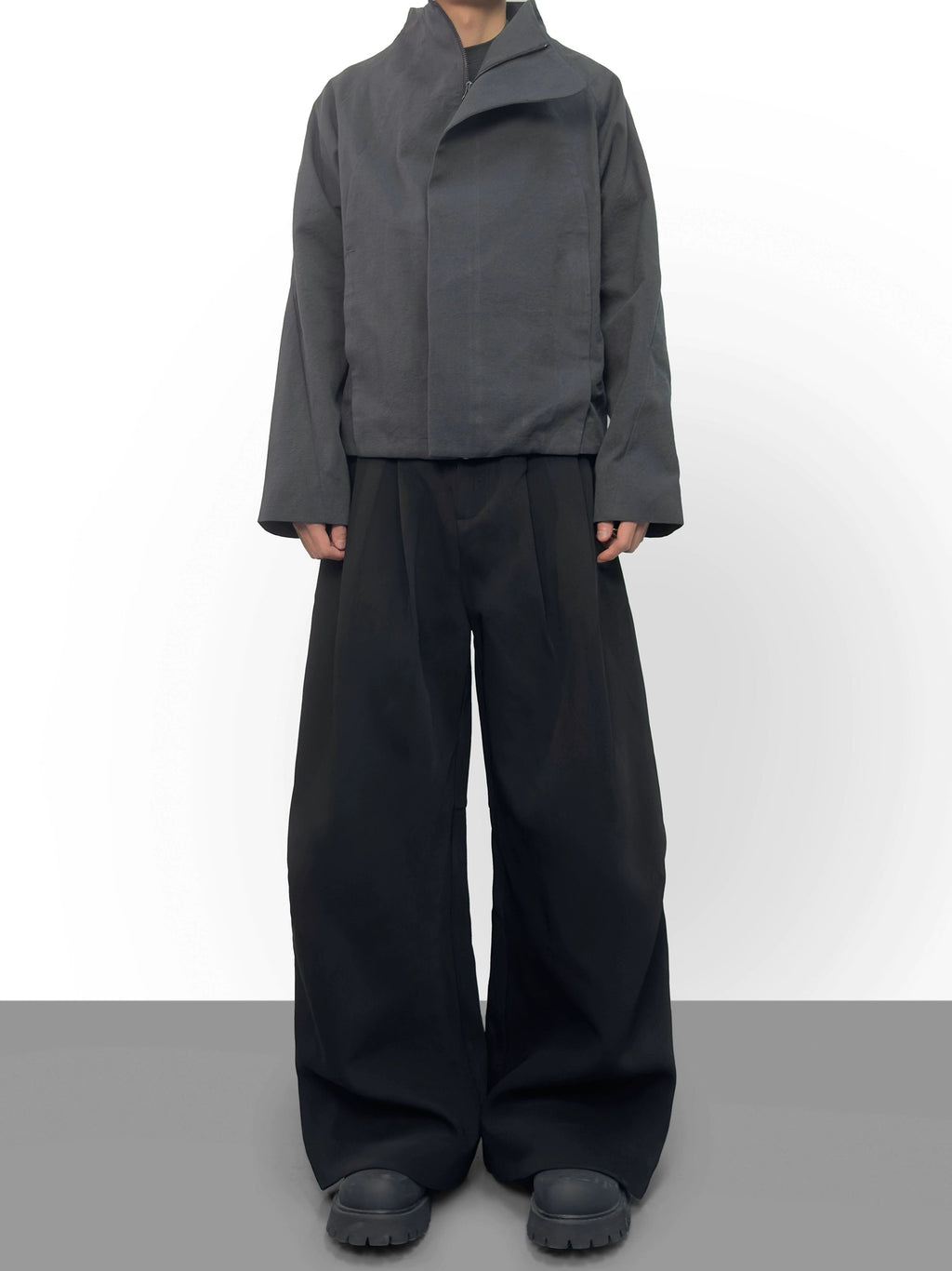 Structured Active Pleat Wide Pants  OR0582