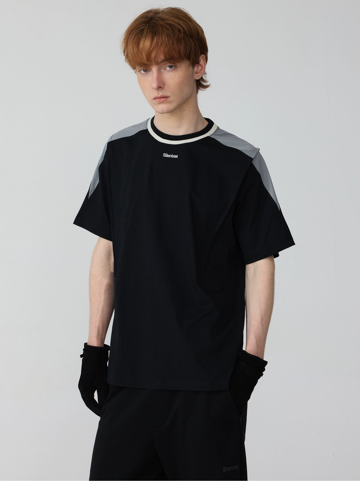 Contrast Panel Embroidered Loose Tee  OR0606