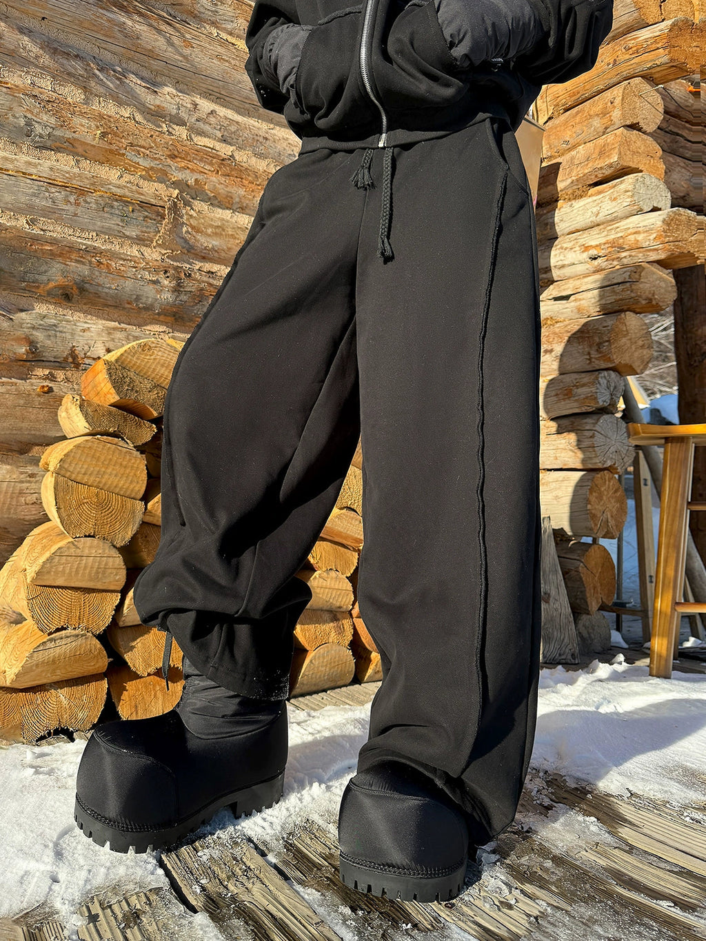 Split Raw Edge Sweat Pants  OR0613