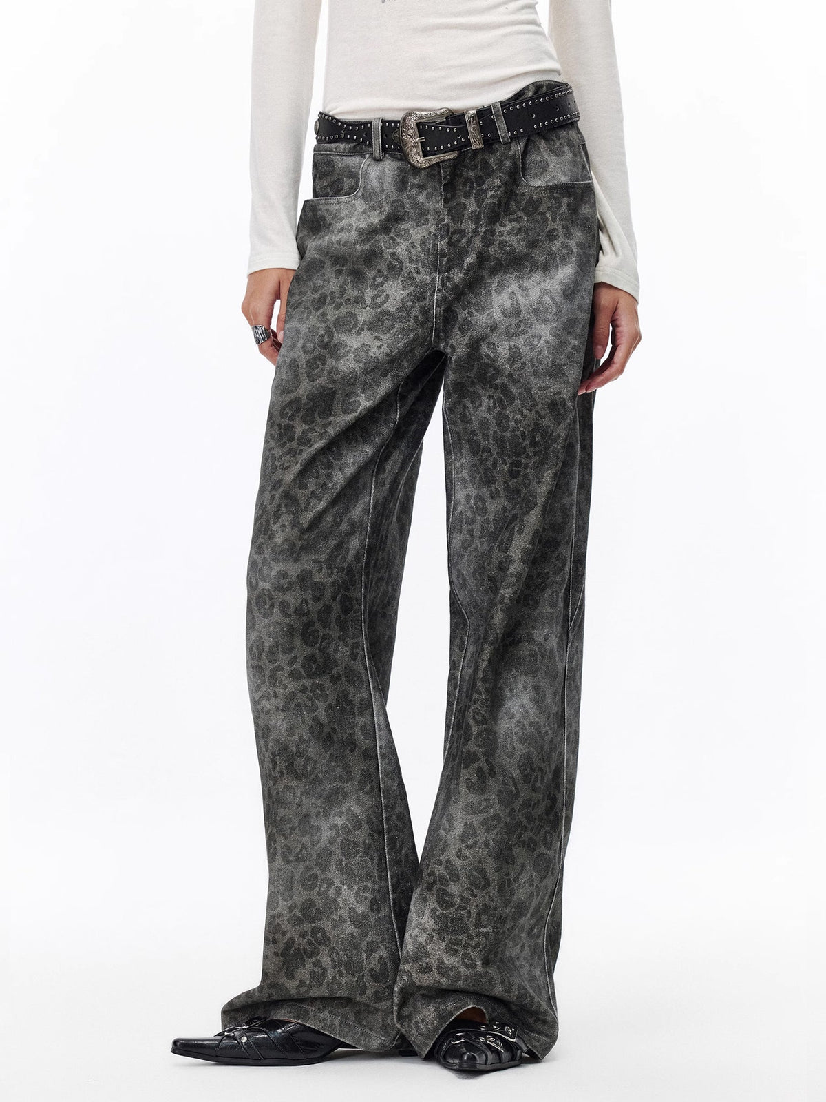 Wash Fade Leopard Denim Pants  OR0647