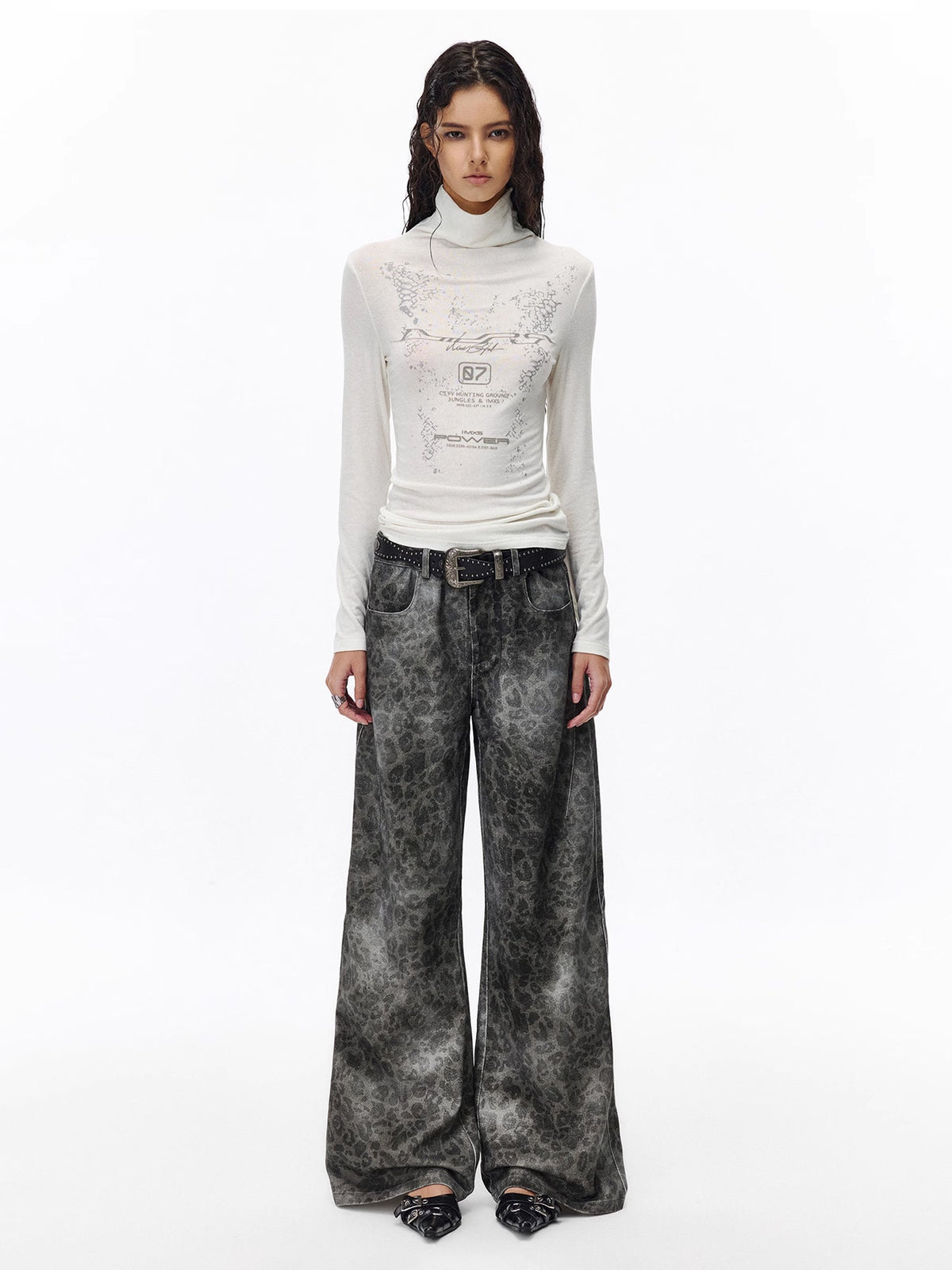 Wash Fade Leopard Denim Pants  OR0647