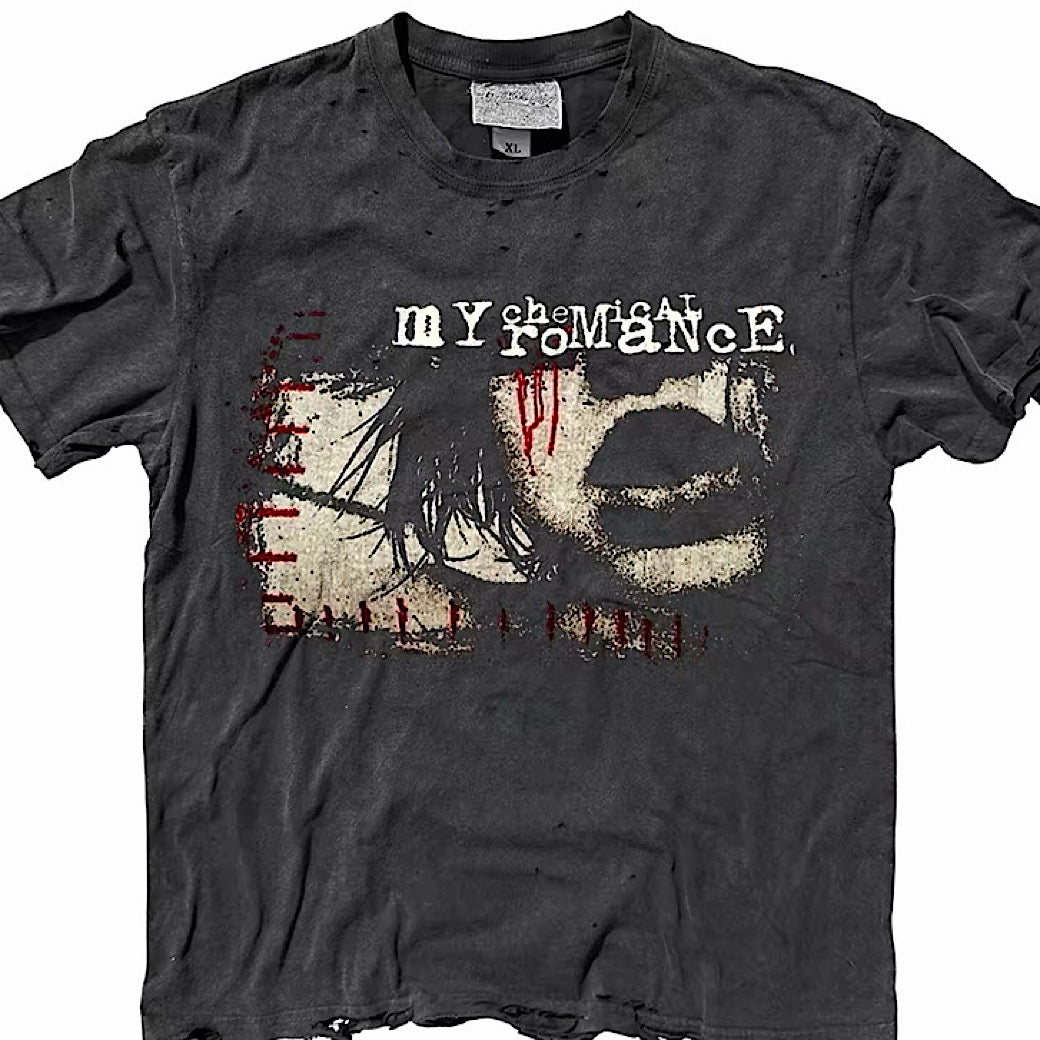 Randomly distressed vintage design front short-sleeved T-shirt  OR0711
