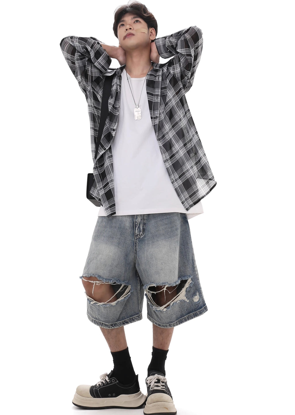 Double knee cut damaged design short silhouette denim pants  OR0739