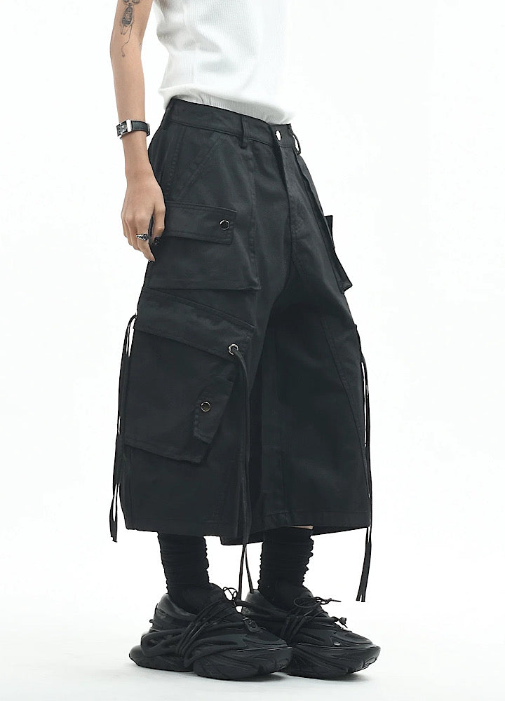 Multi-pocket military-style cargo shorts  OR0742