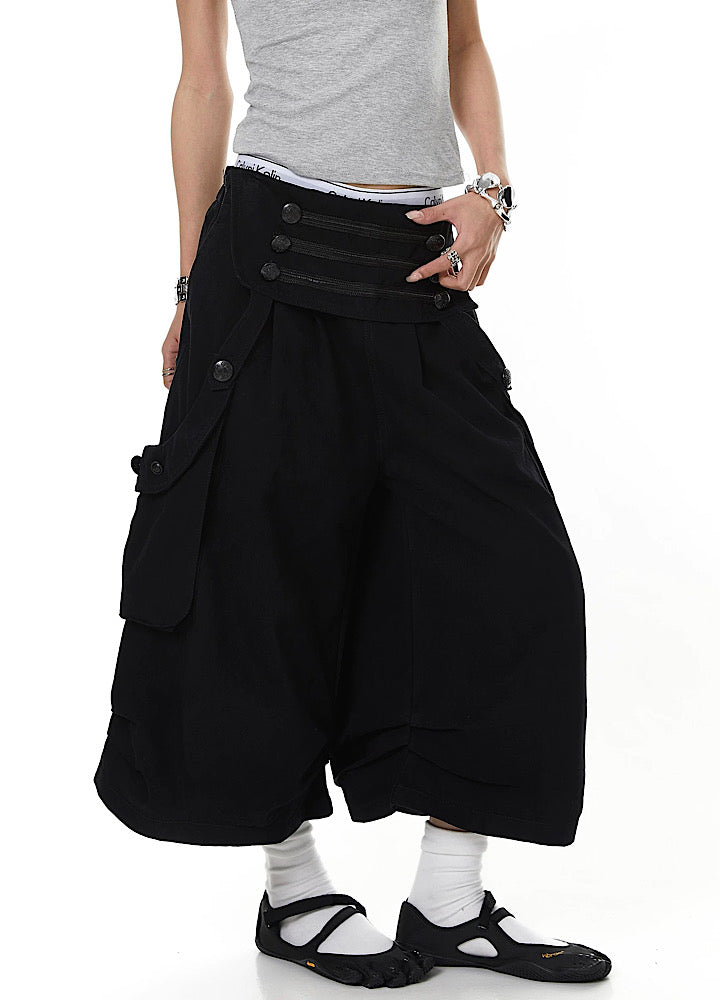 Napoleon-style suspender mid-length denim shorts  OR0766