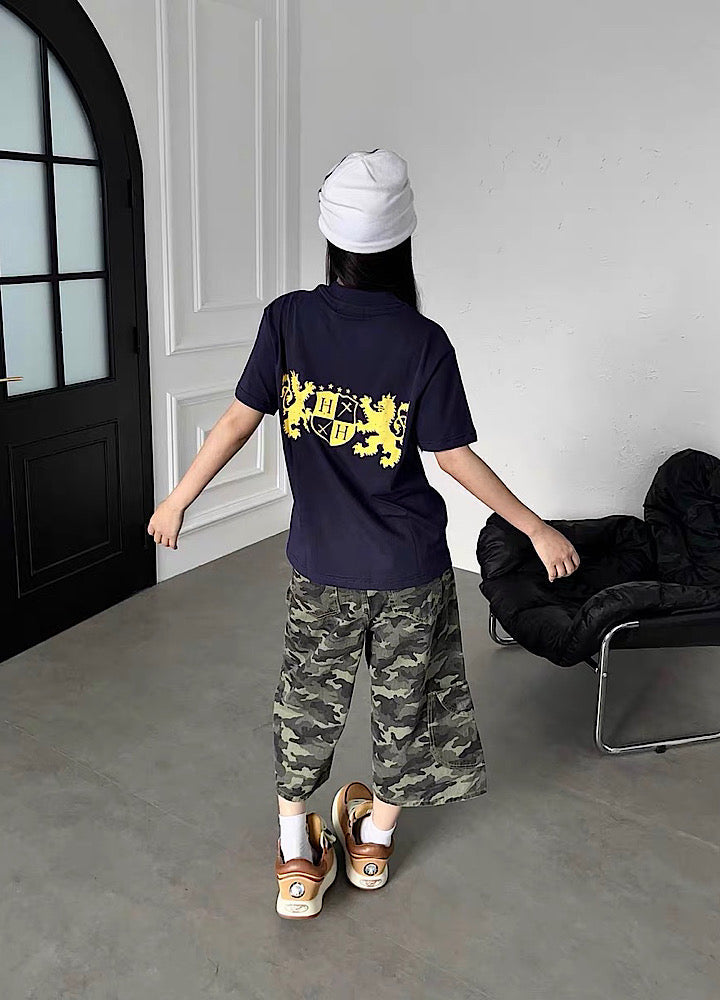 Stitch-detail camouflage cargo shorts  OR0770