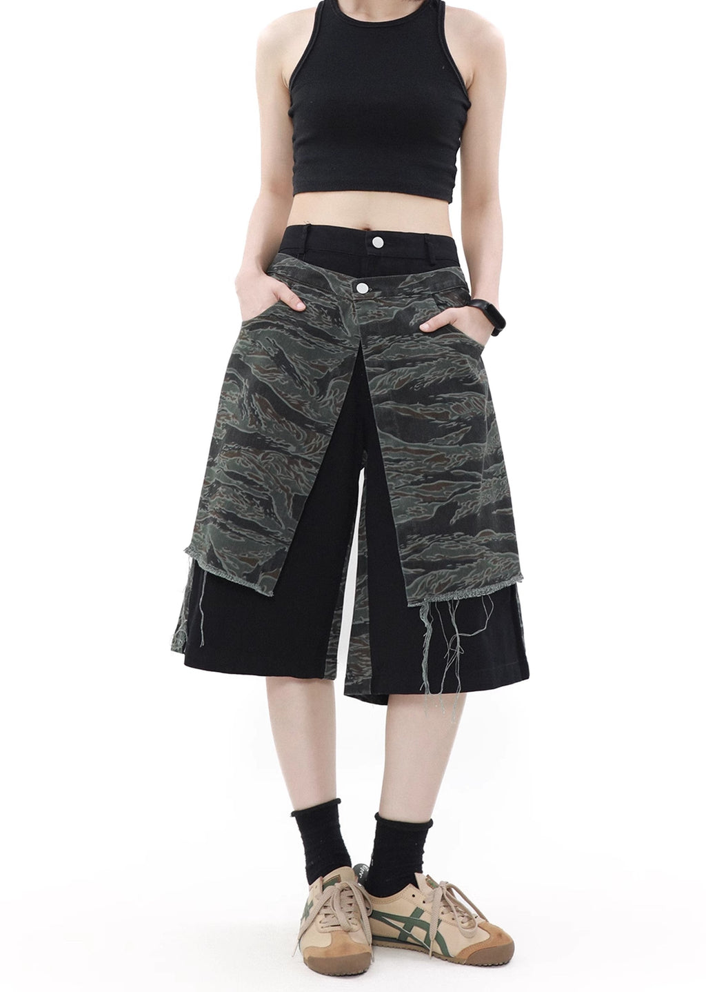 Double fabric gimmick design grunge denim shorts  OR0784