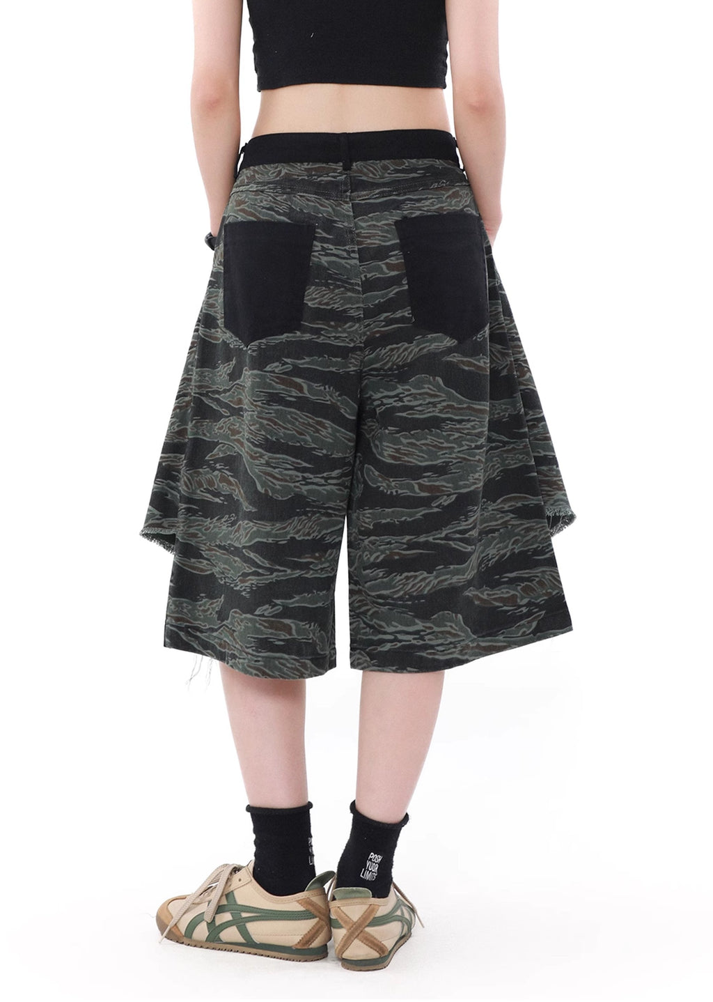 Double fabric gimmick design grunge denim shorts  OR0784