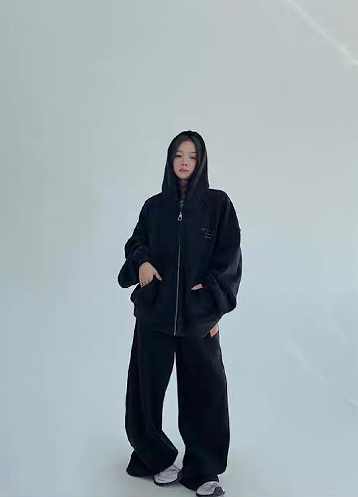 Simple design casual style normcore sweatsuit setup  OR0790