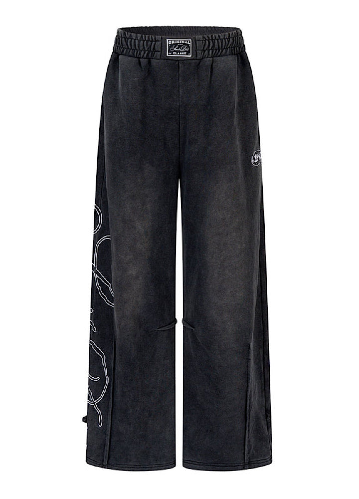 Stylish initial design on the back, washed sweatsuit setup  OR0794