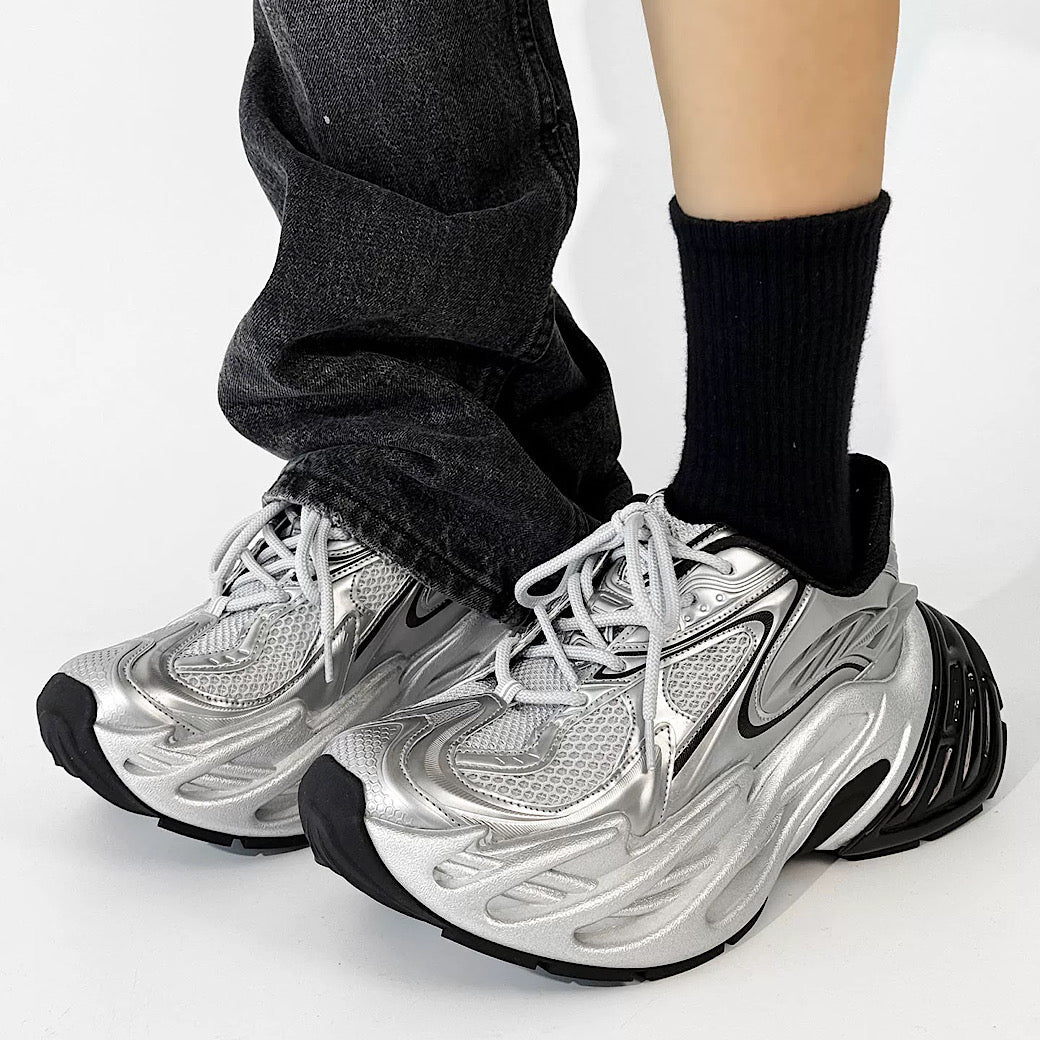 Wave gradient sole design sneakers  OR0881