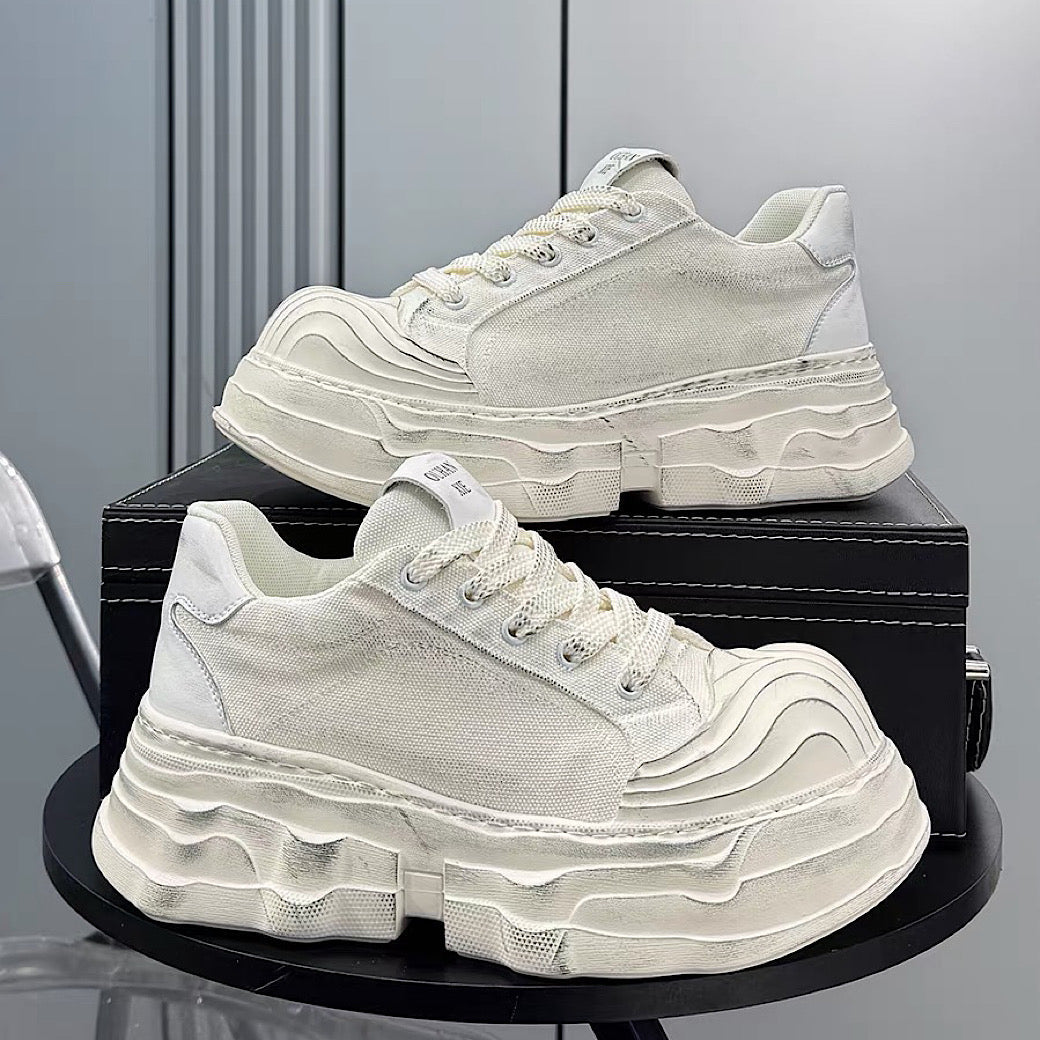 Retro vintage-style chunky street sneakers  OR0905