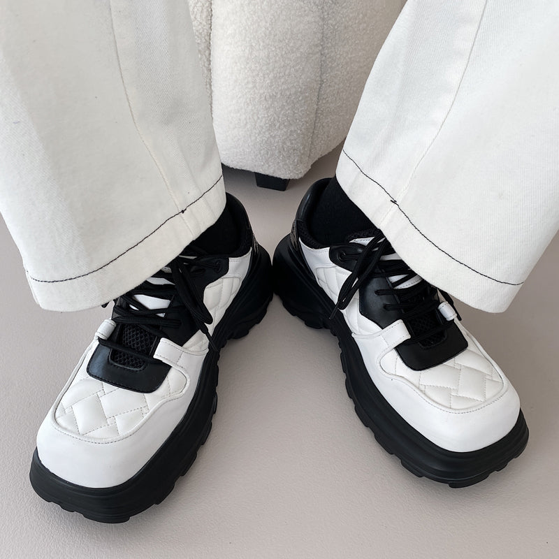 White luxury pop lace design sneakers  OR0913