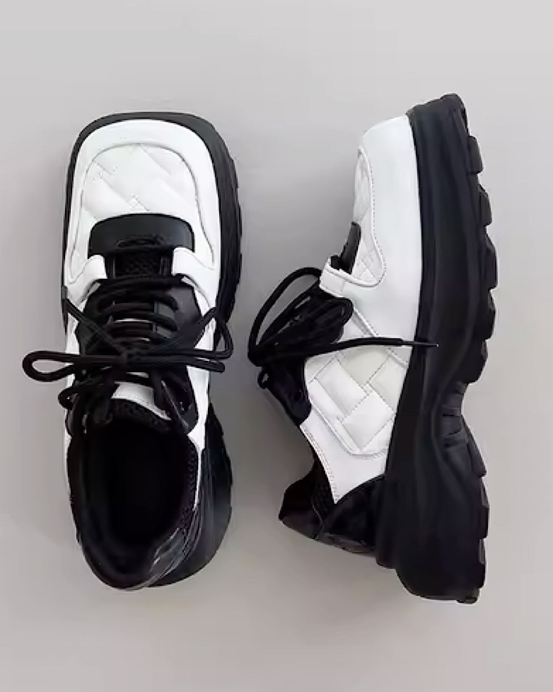 White luxury pop lace design sneakers  OR0913
