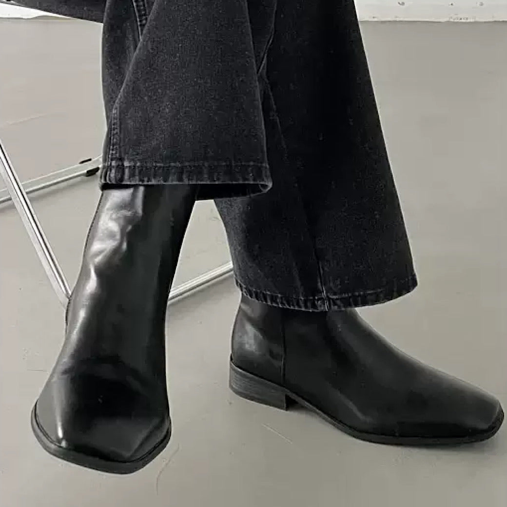 Black Exaid Leather Boots  OR0915